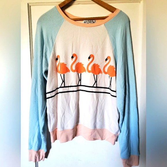 🦩WildFox Pastel Flamingos Sweater🦩💕💙 - Picture 2 of 4